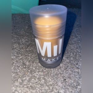 MILK Makeup Blur Stick Primer!